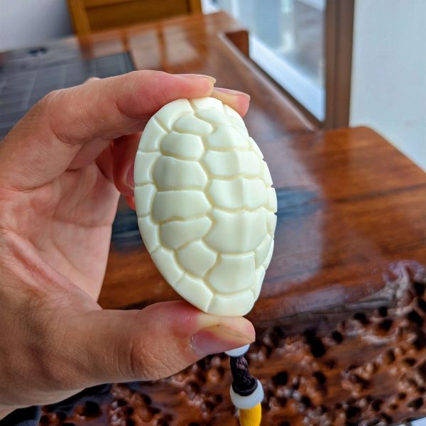 Tagua Nut Carving| Hand Carved Tagua Sea Turtle Pendant | Turtle Tortoise Animal Figurine Pocket Statue Sculpture| Carved Nut Crafts - Image 4